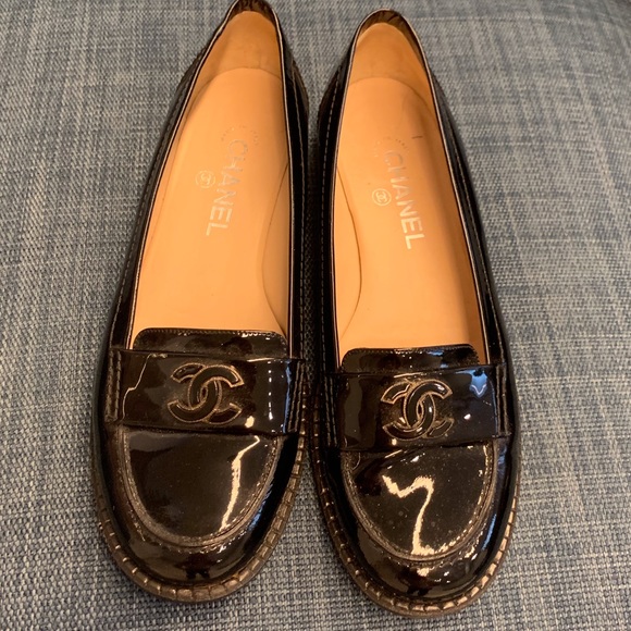 Chanel Flat Loafer Shoe - Picture 1 of 3
